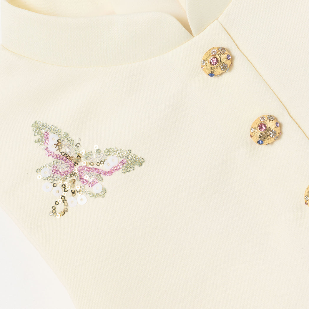 Detail Shot of the Cream Floral Jacquard Sleeveless Dress
