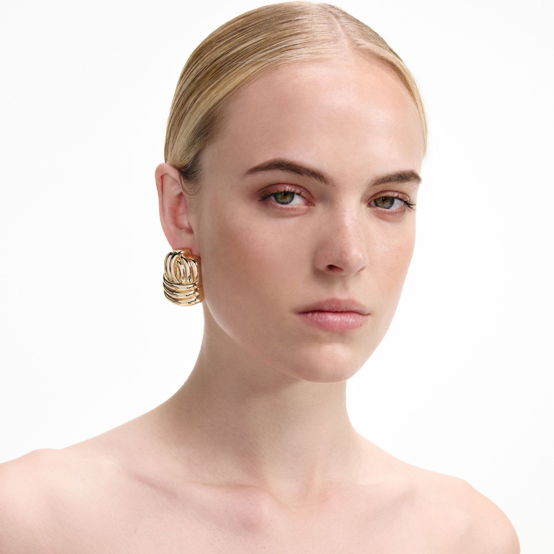 Gold Knot Earrings