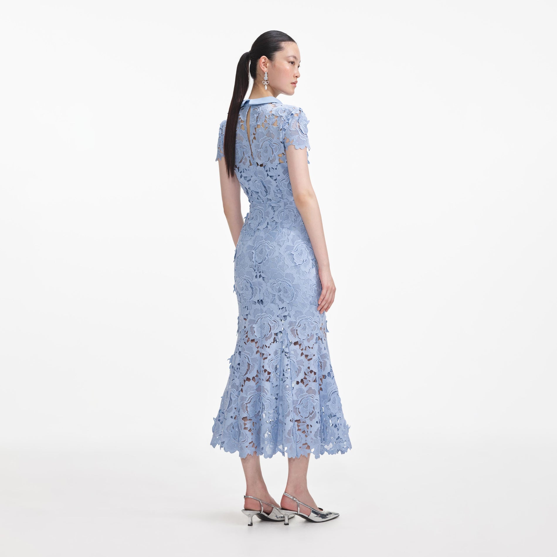 Back view of a woman wearing the Blue Flower Lace Contrast Collar Midi Dress