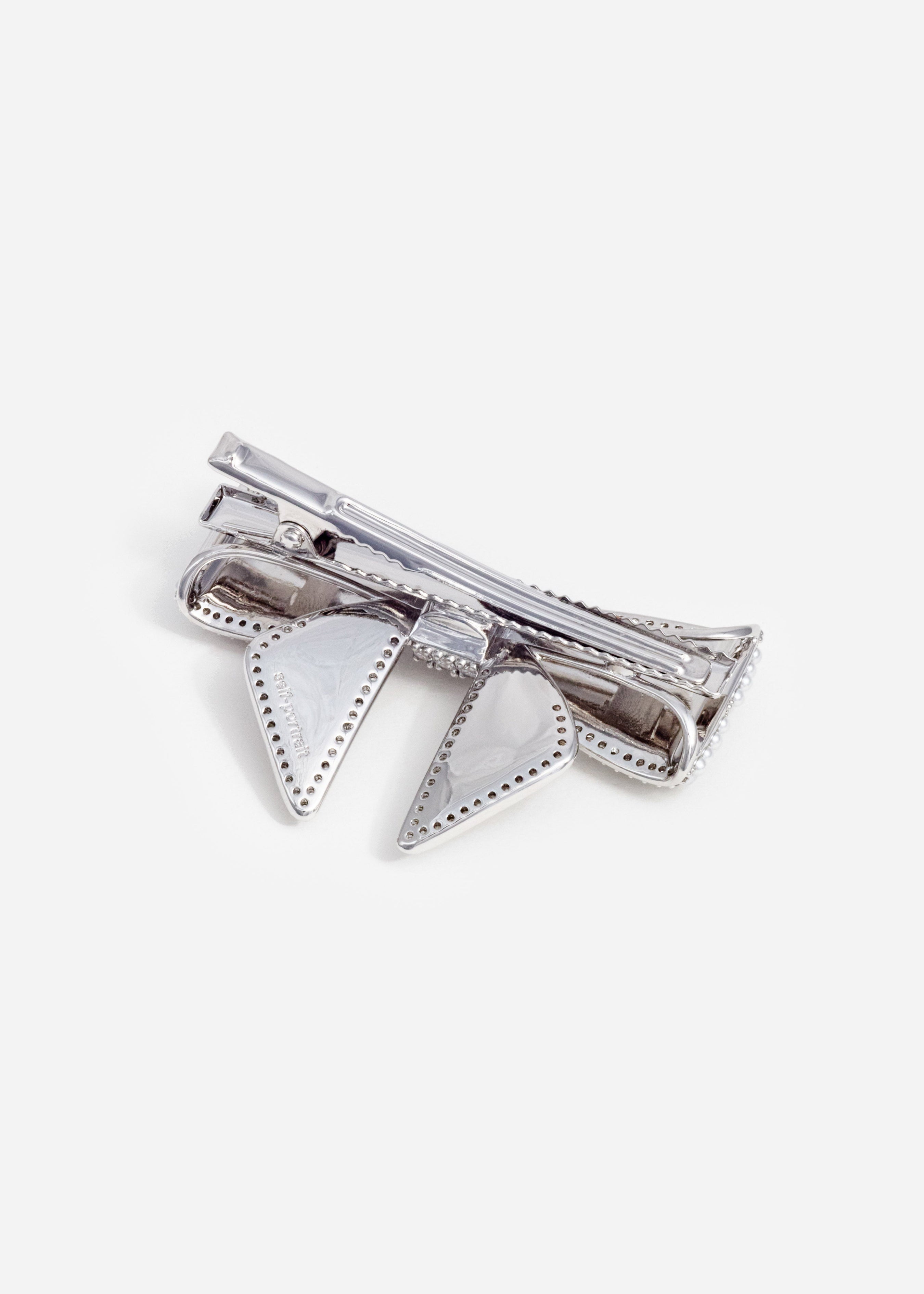 Pearl Embellished Bow Hairclip