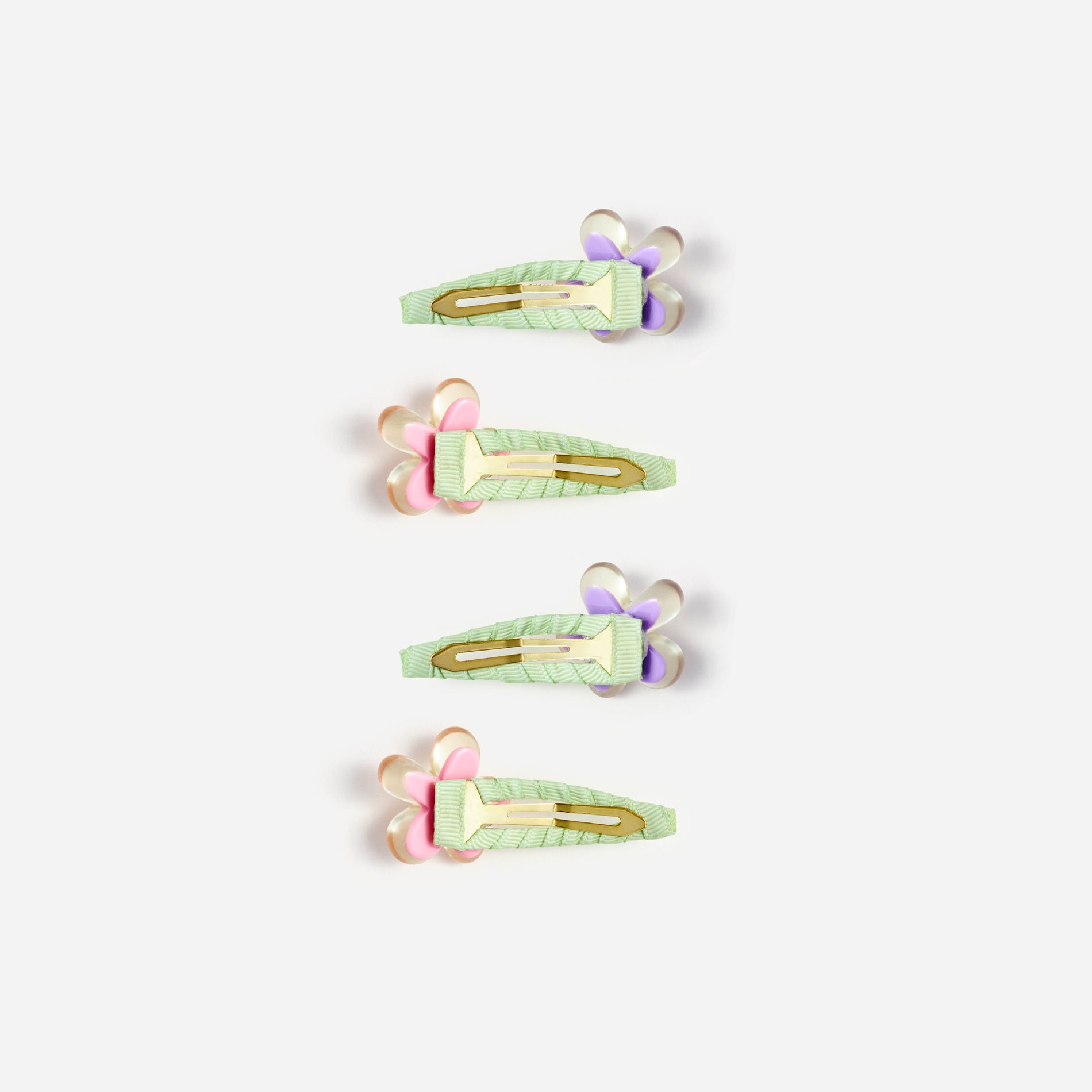 A photo of the Flower Pearl Hair Clips
